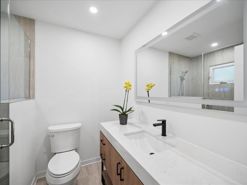 337 Eaton Street Northfield IL 60093
