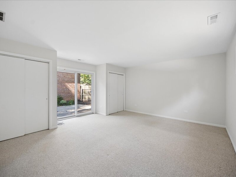 337 Eaton Street Northfield IL 60093