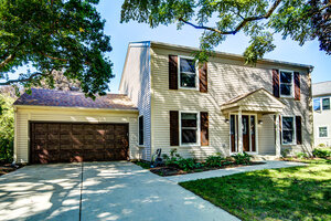 Photo of 2320 Alder Court Aurora IL 60504