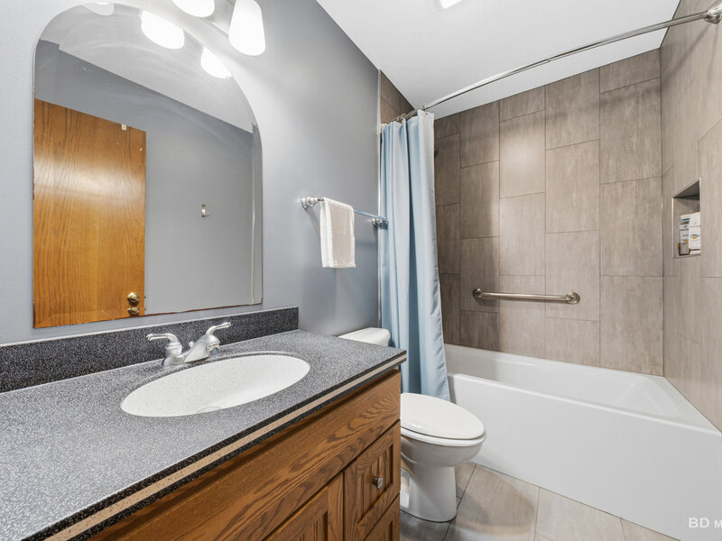 2320 Alder Court Aurora IL 60504