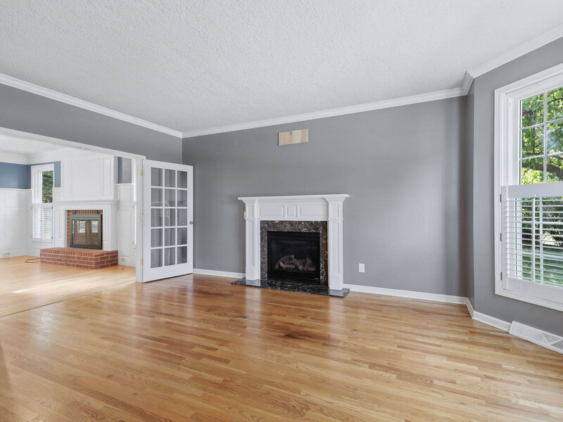 6455 Thomas Court Bettendorf IA 52722