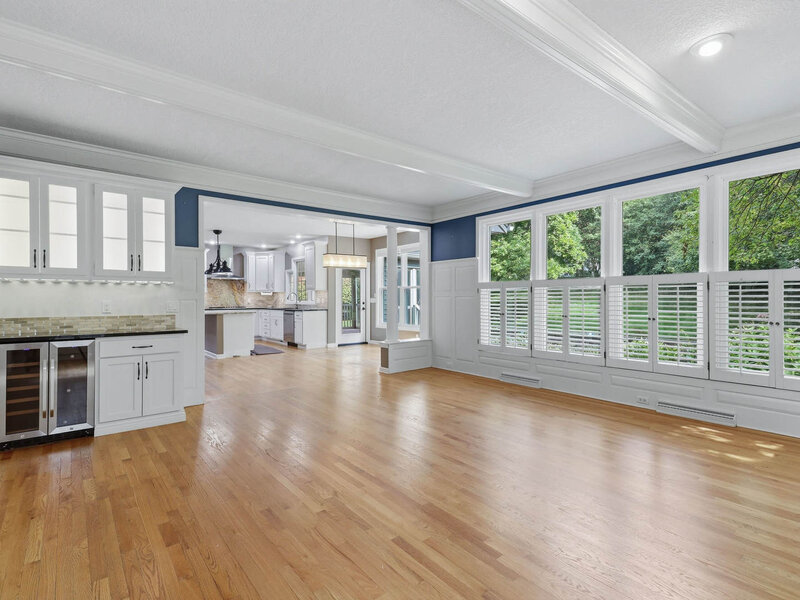 6455 Thomas Court Bettendorf IA 52722