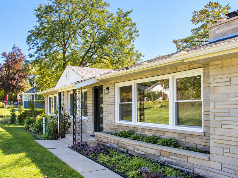 411 E Main Street Cary IL 60013