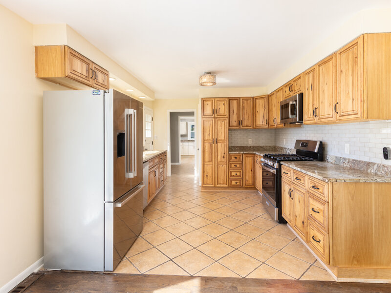 411 E Main Street Cary IL 60013