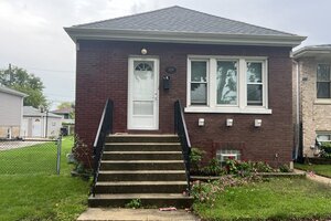 Photo of 5039 S Christiana Avenue Chicago IL 60632
