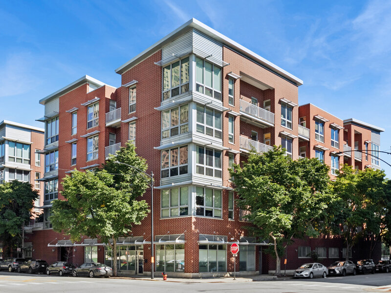 2035 S Indiana Avenue Chicago IL 60616