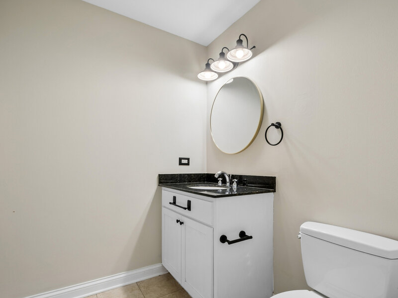 2035 S Indiana Avenue Chicago IL 60616