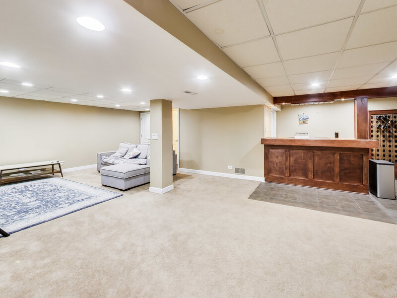 2198 Brookside Lane Aurora IL 60502