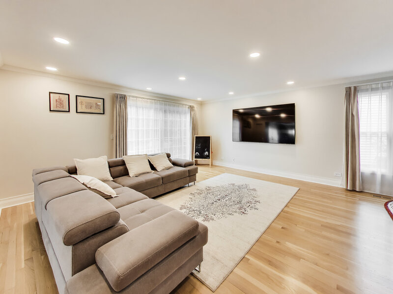 2198 Brookside Lane Aurora IL 60502