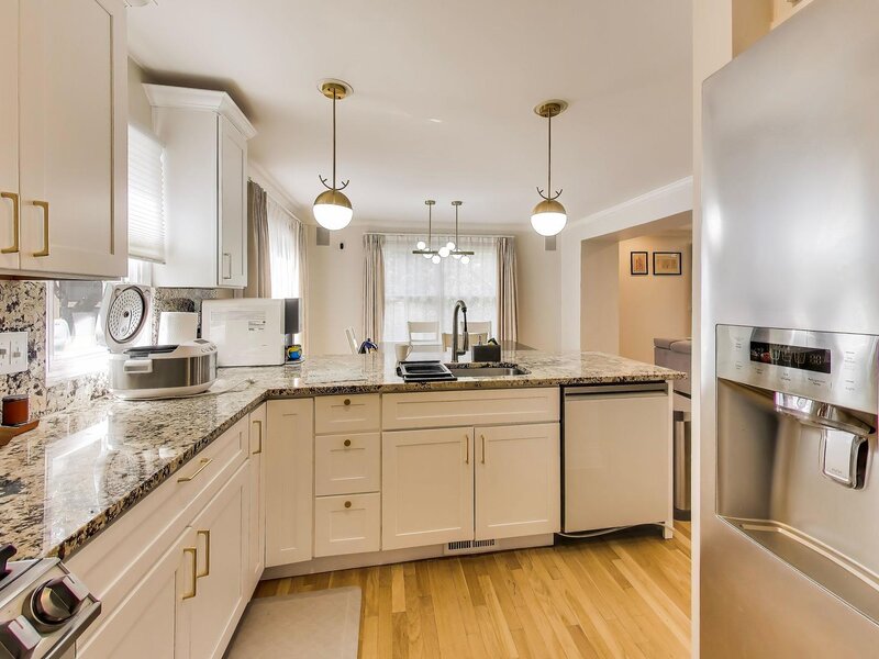 2198 Brookside Lane Aurora IL 60502