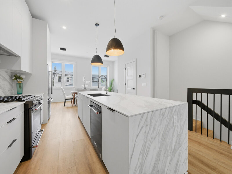 4232 W Belmont Avenue Chicago IL 60641