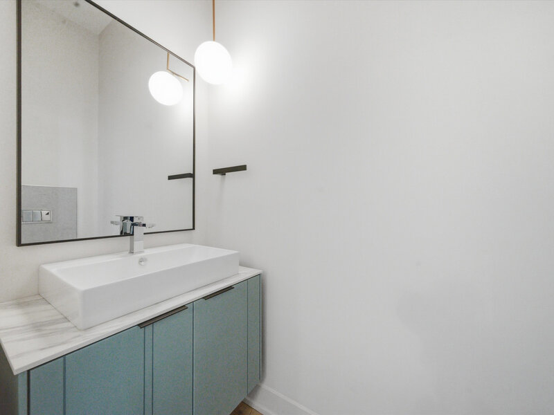 4230 W Belmont Avenue Chicago IL 60641