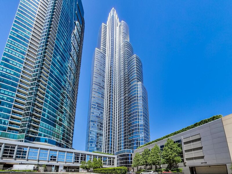 1211 S Prairie Avenue Chicago IL 60605