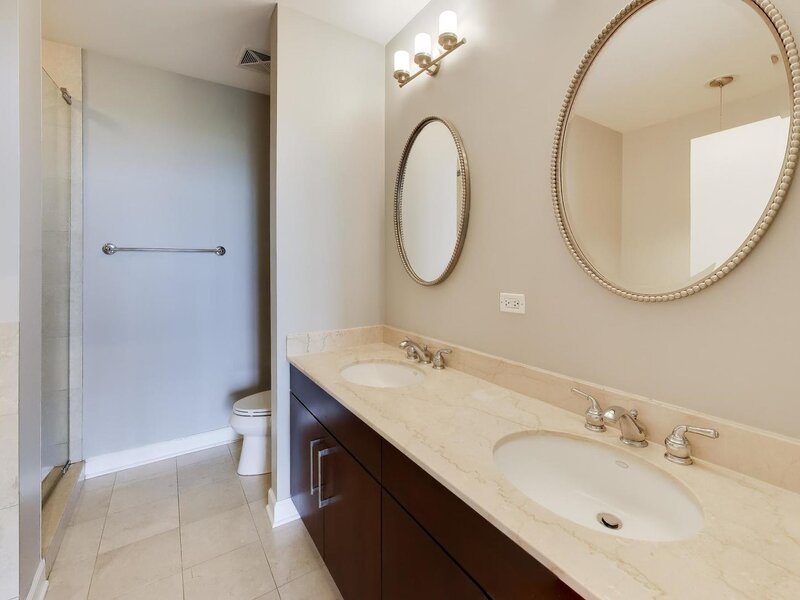 1211 S Prairie Avenue Chicago IL 60605