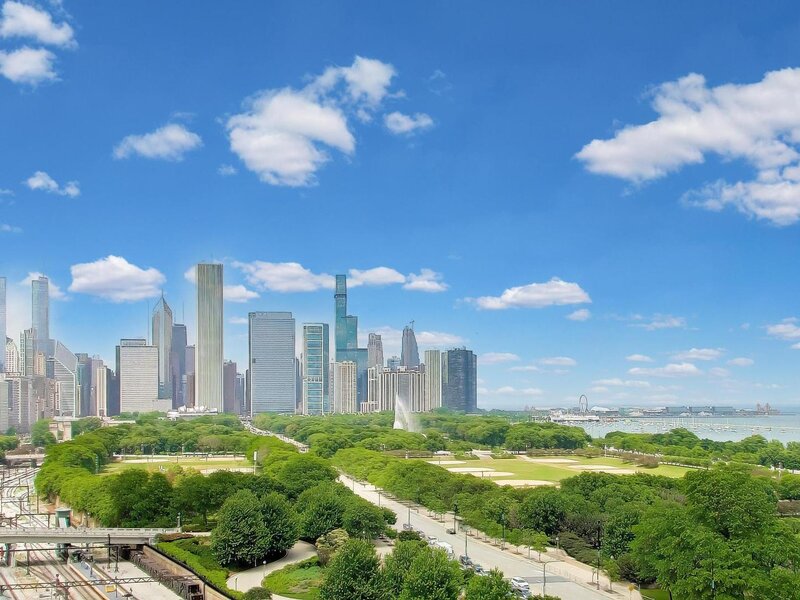 1211 S Prairie Avenue Chicago IL 60605