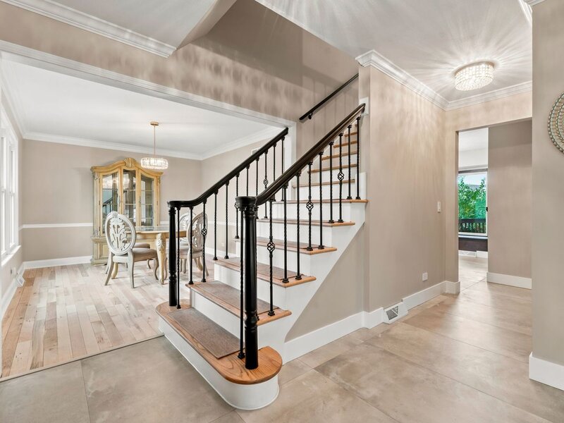 1221 W Sable Drive Addison IL 60101