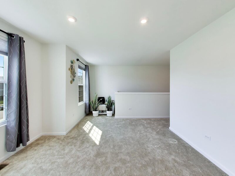 1398 Kessler Drive Mundelein IL 60060