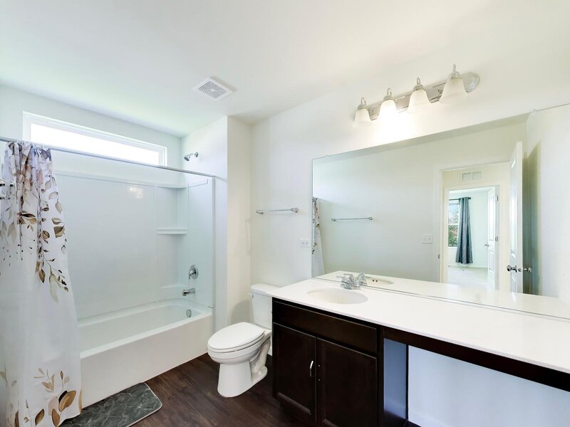 1398 Kessler Drive Mundelein IL 60060