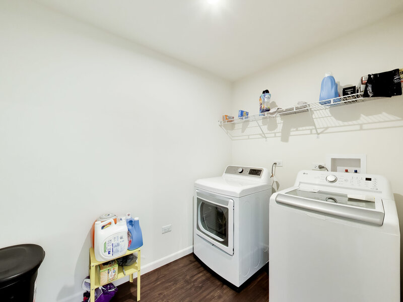 1398 Kessler Drive Mundelein IL 60060