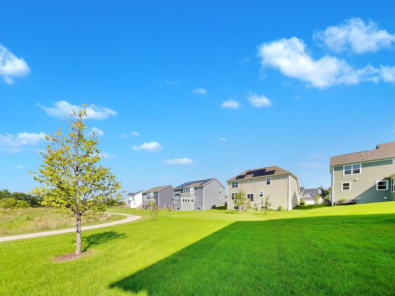 1398 Kessler Drive Mundelein IL 60060