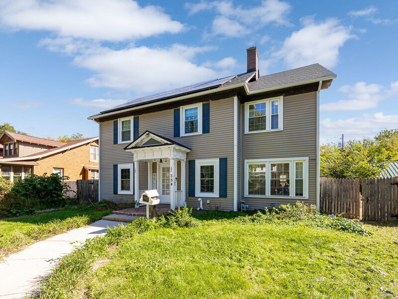 356 N William Street Joliet IL 60435