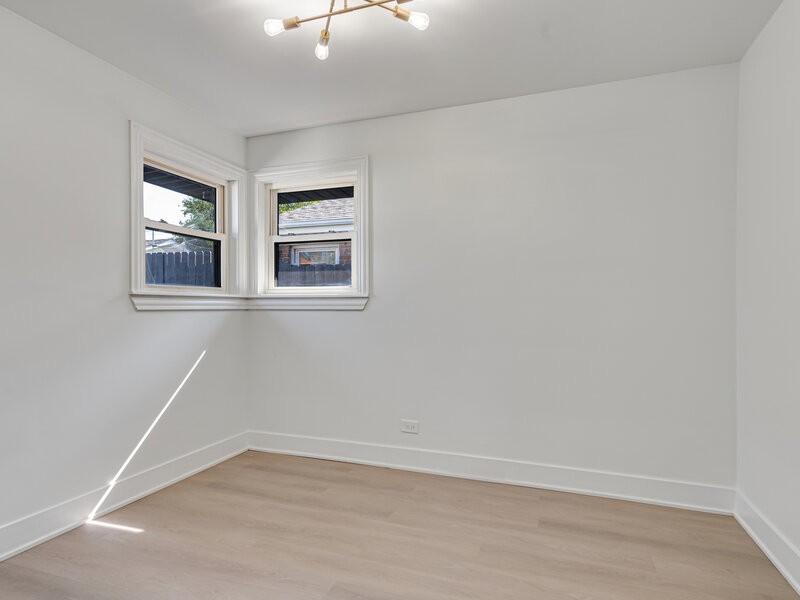 7715 S Kilpatrick Avenue Chicago IL 60652