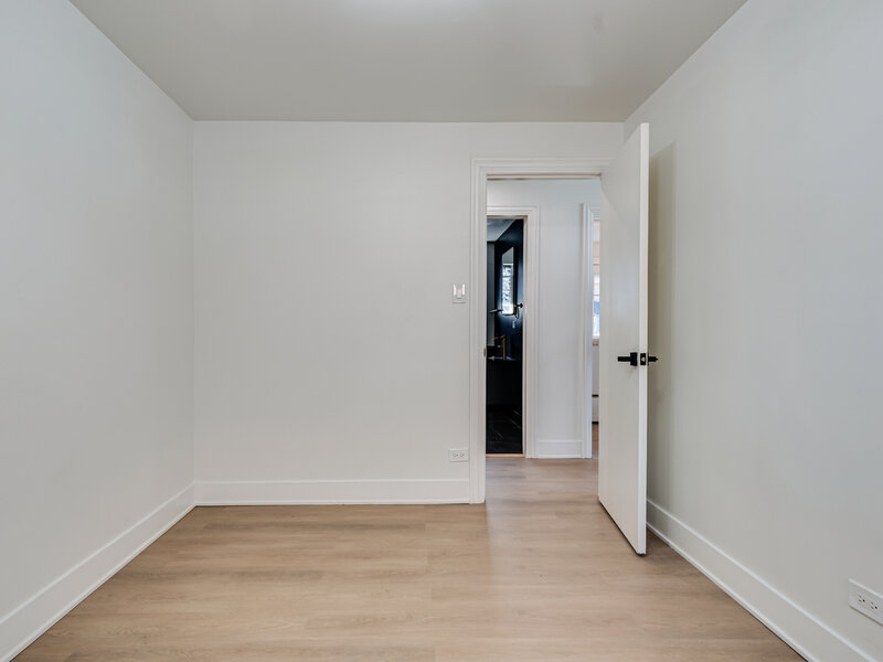 7715 S Kilpatrick Avenue Chicago IL 60652