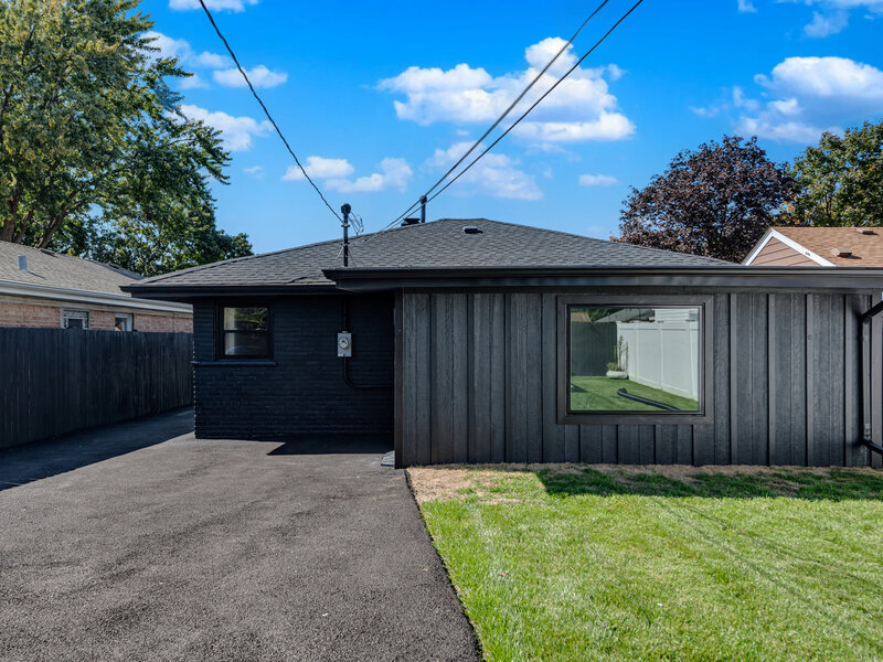 7715 S Kilpatrick Avenue Chicago IL 60652