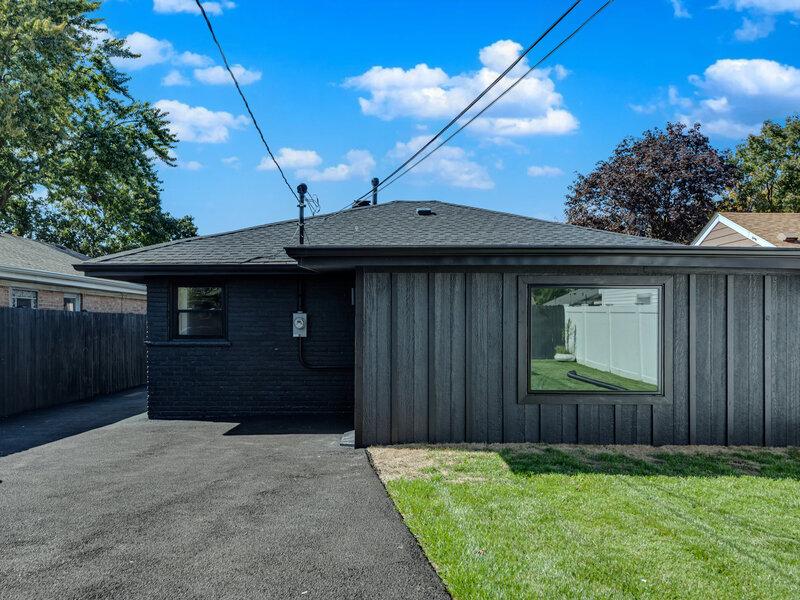 7715 S Kilpatrick Avenue Chicago IL 60652