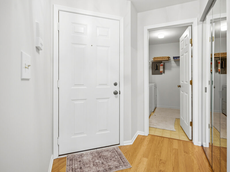 1408 Plum Court Mount Prospect IL 60056