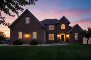 Photo of 6404 Forest Road Davenport IA 52807