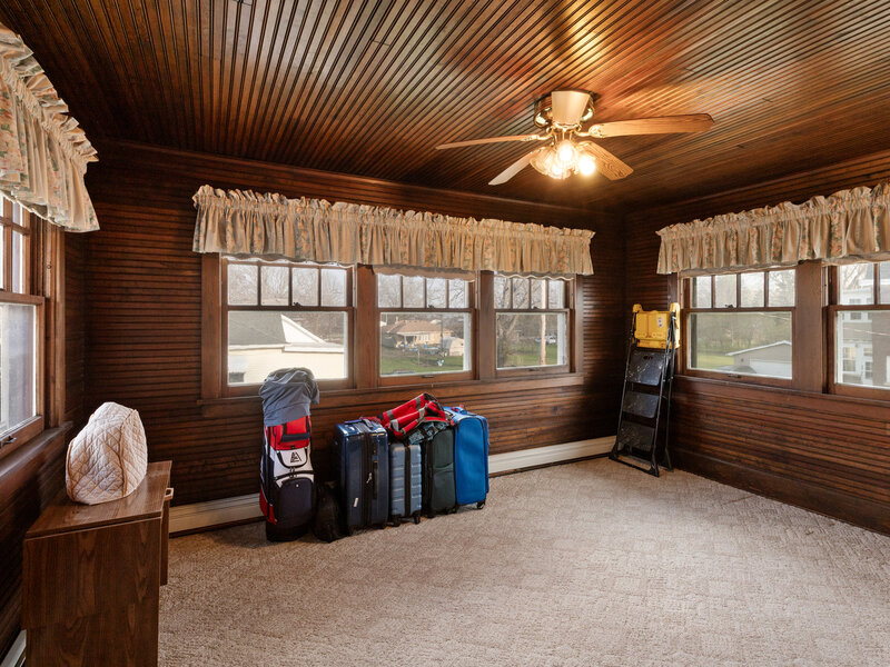 205 E Lincoln Avenue Watseka IL 60970