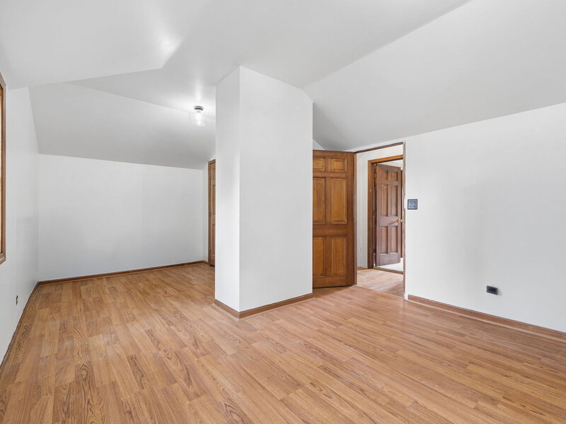 4417 Yender Avenue Lisle IL 60532