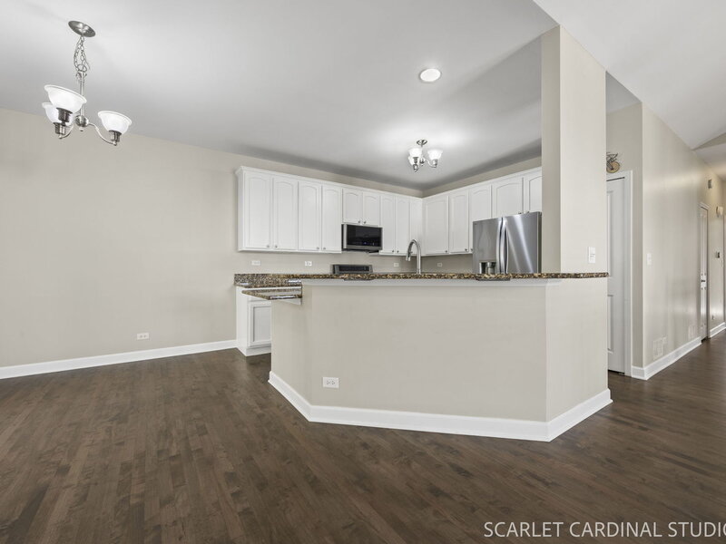442 Plaza Place Aurora IL 60504