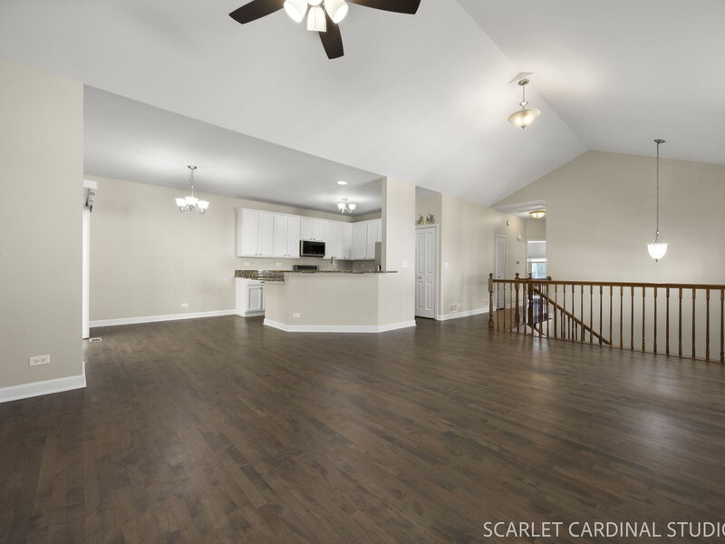 442 Plaza Place Aurora IL 60504