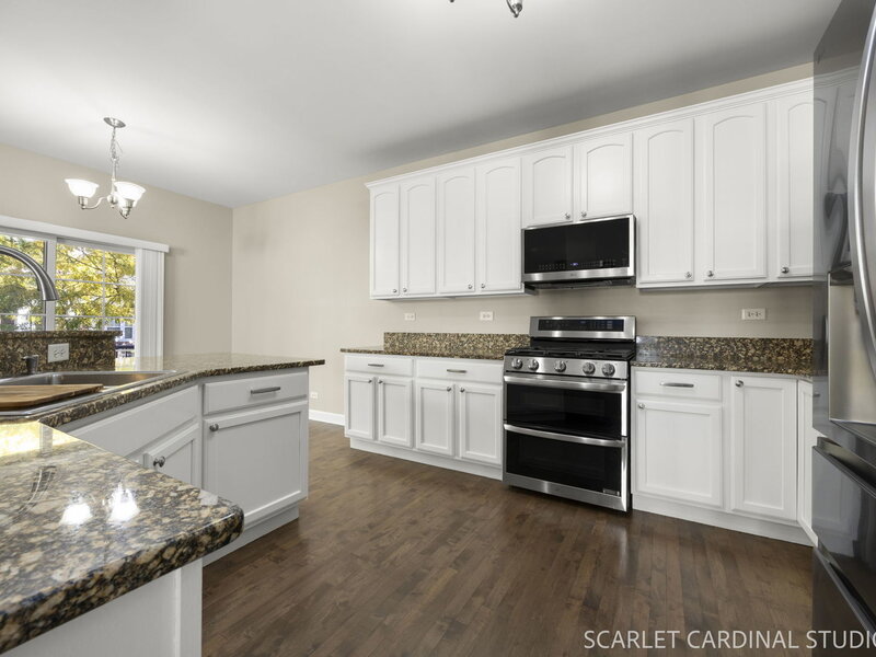 442 Plaza Place Aurora IL 60504