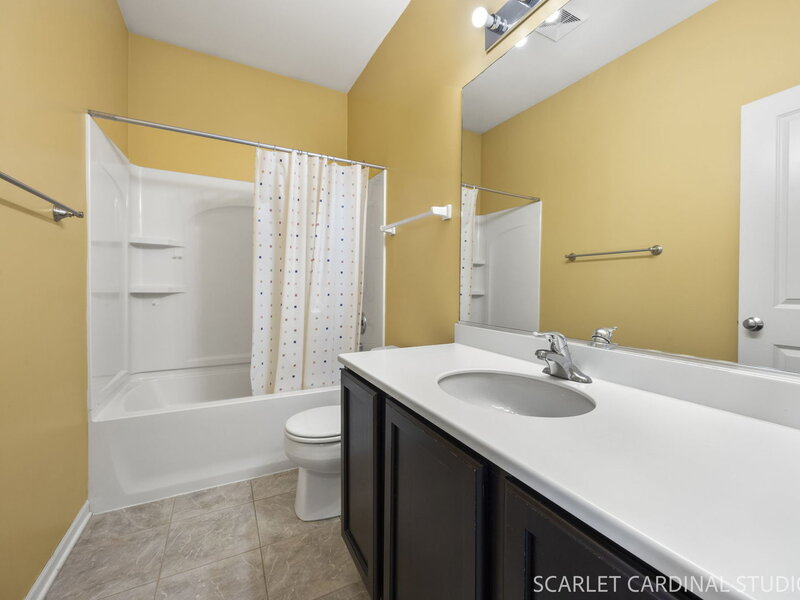 442 Plaza Place Aurora IL 60504