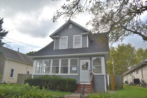 Photo of 1841 2nd Street Moline IL 61265
