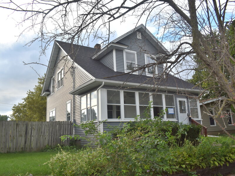 1841 2nd Street Moline IL 61265
