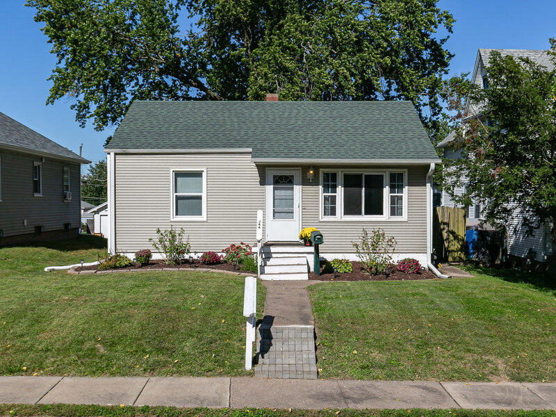 244 W 31st Street Davenport IA 52803