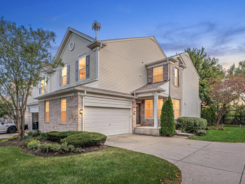 1493 Yellowstone Drive Streamwood IL 60107