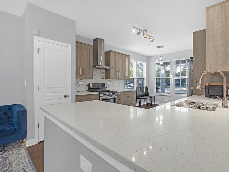 1493 Yellowstone Drive Streamwood IL 60107