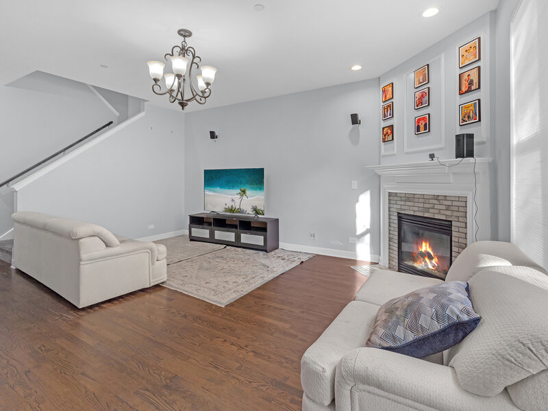1493 Yellowstone Drive Streamwood IL 60107