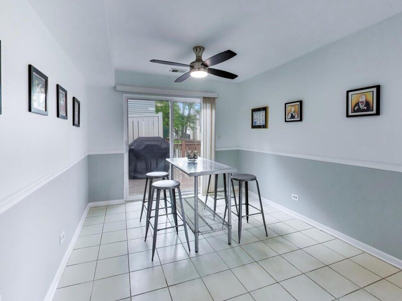 1720 E Shannon Lane Palatine IL 60074
