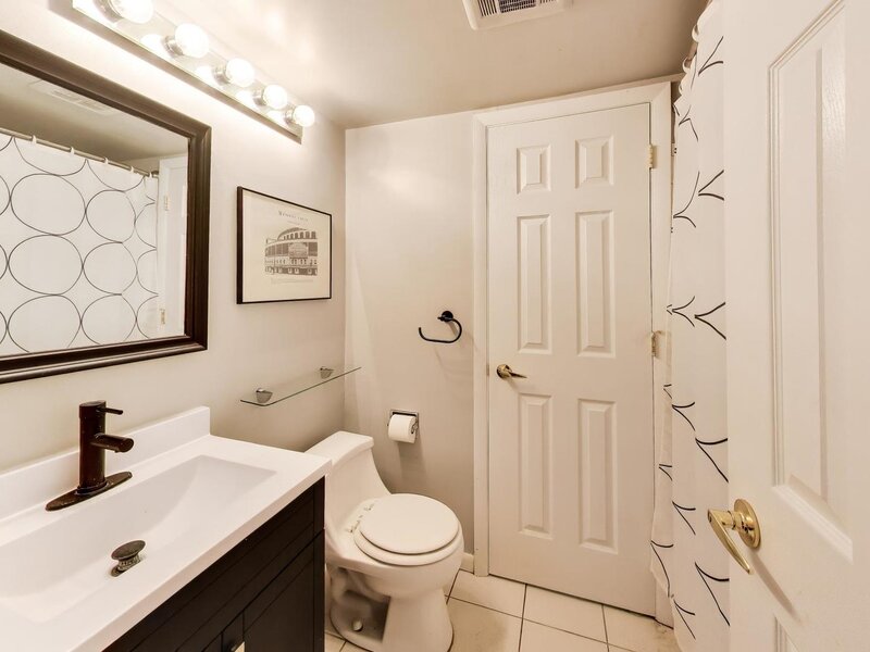 1720 E Shannon Lane Palatine IL 60074