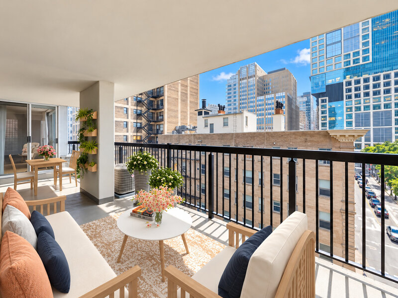 201 E Chestnut Street Chicago IL 60611