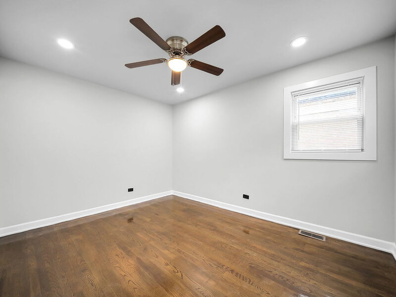 6525 S Bell Avenue Chicago IL 60636