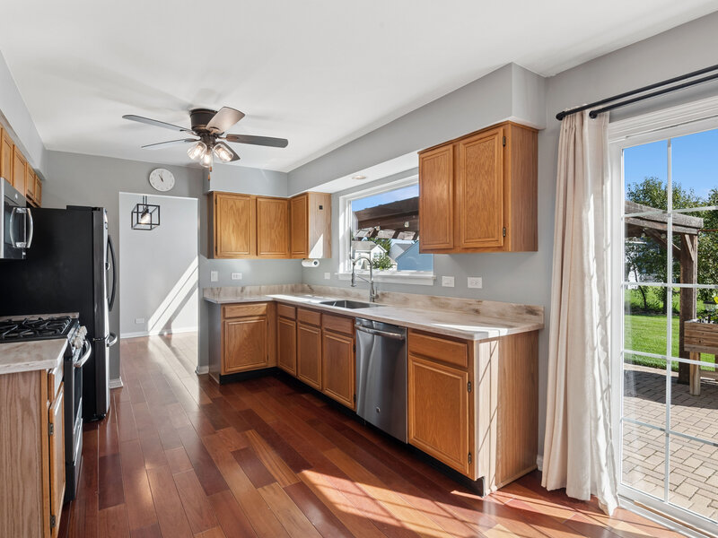 36253 N Bridlewood Avenue Gurnee IL 60031