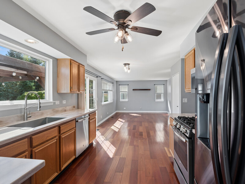 36253 N Bridlewood Avenue Gurnee IL 60031