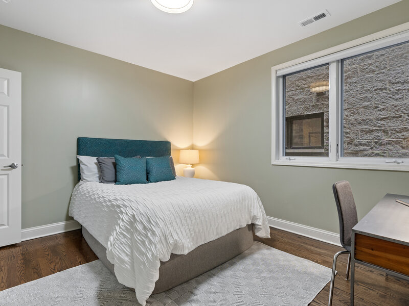 3534 N Fremont Street Chicago IL 60657